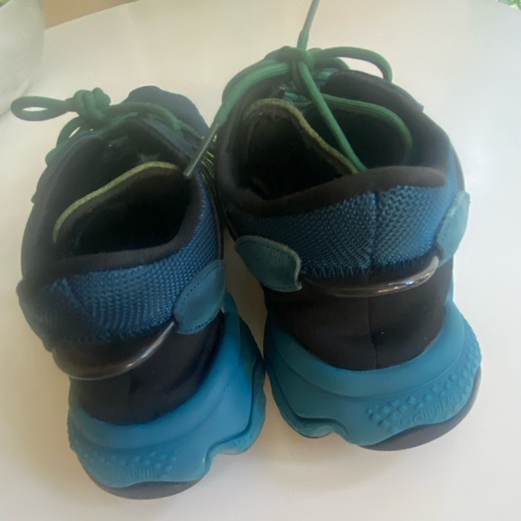 Pusha T x Adidas Ozweego King Push Pack 'Tech Mineral' - Picture 4 of 13